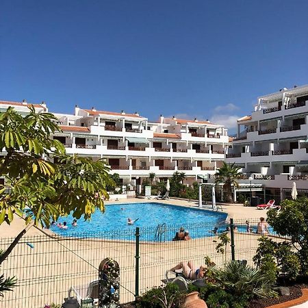 Apartamento De 1 Dormitorio En Victoria Court 2 Los Cristianos. Los Cristianos  Exterior photo