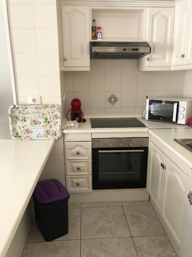 Apartamento De 1 Dormitorio En Victoria Court 2 Los Cristianos. Los Cristianos  Exterior photo